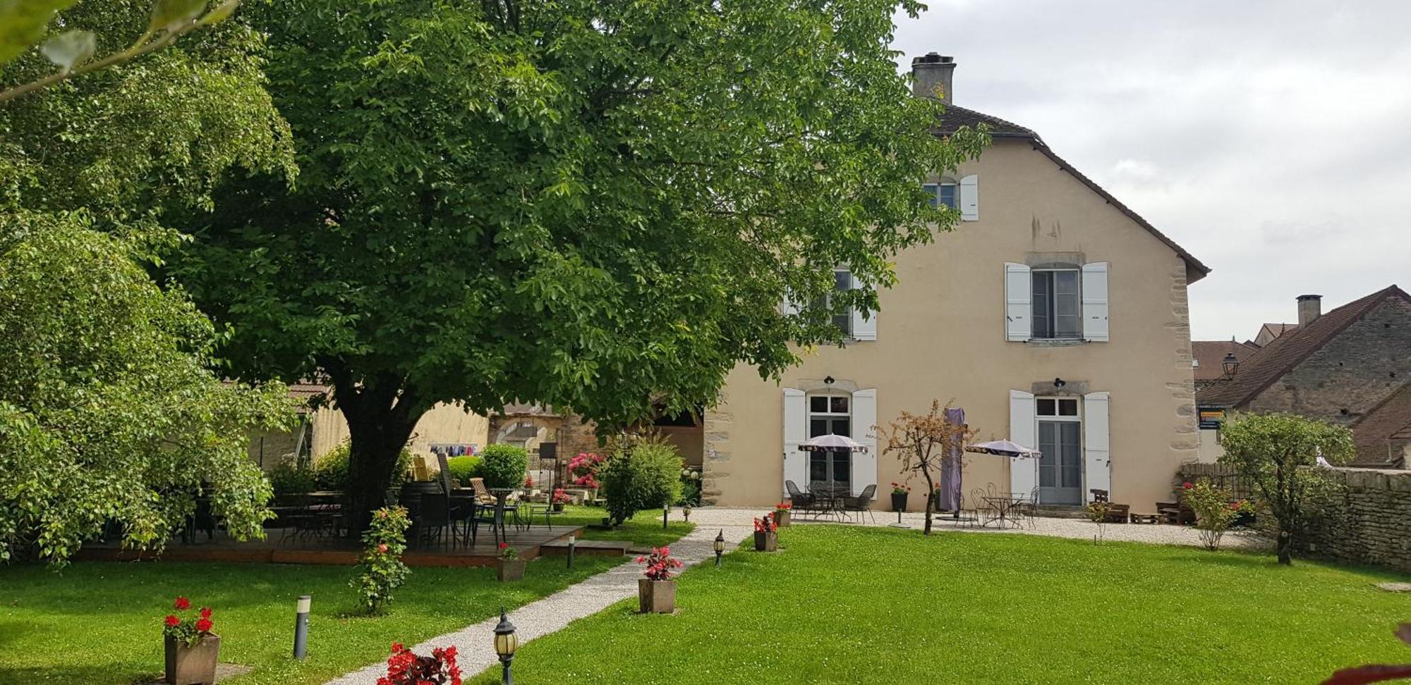 Maison D'Eusebia ชาโต-ชาลง ภายนอก รูปภาพ