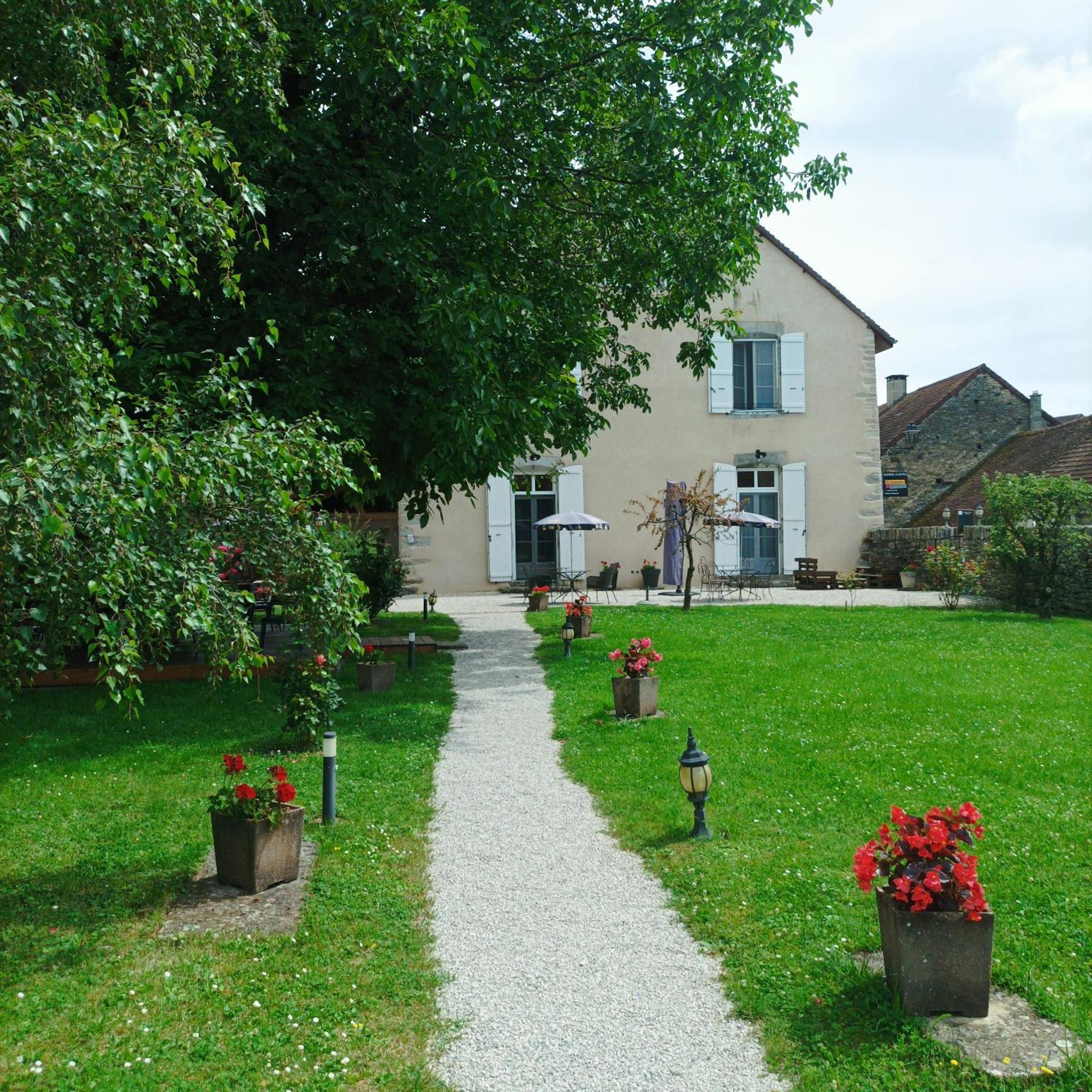 Maison D'Eusebia ชาโต-ชาลง ภายนอก รูปภาพ