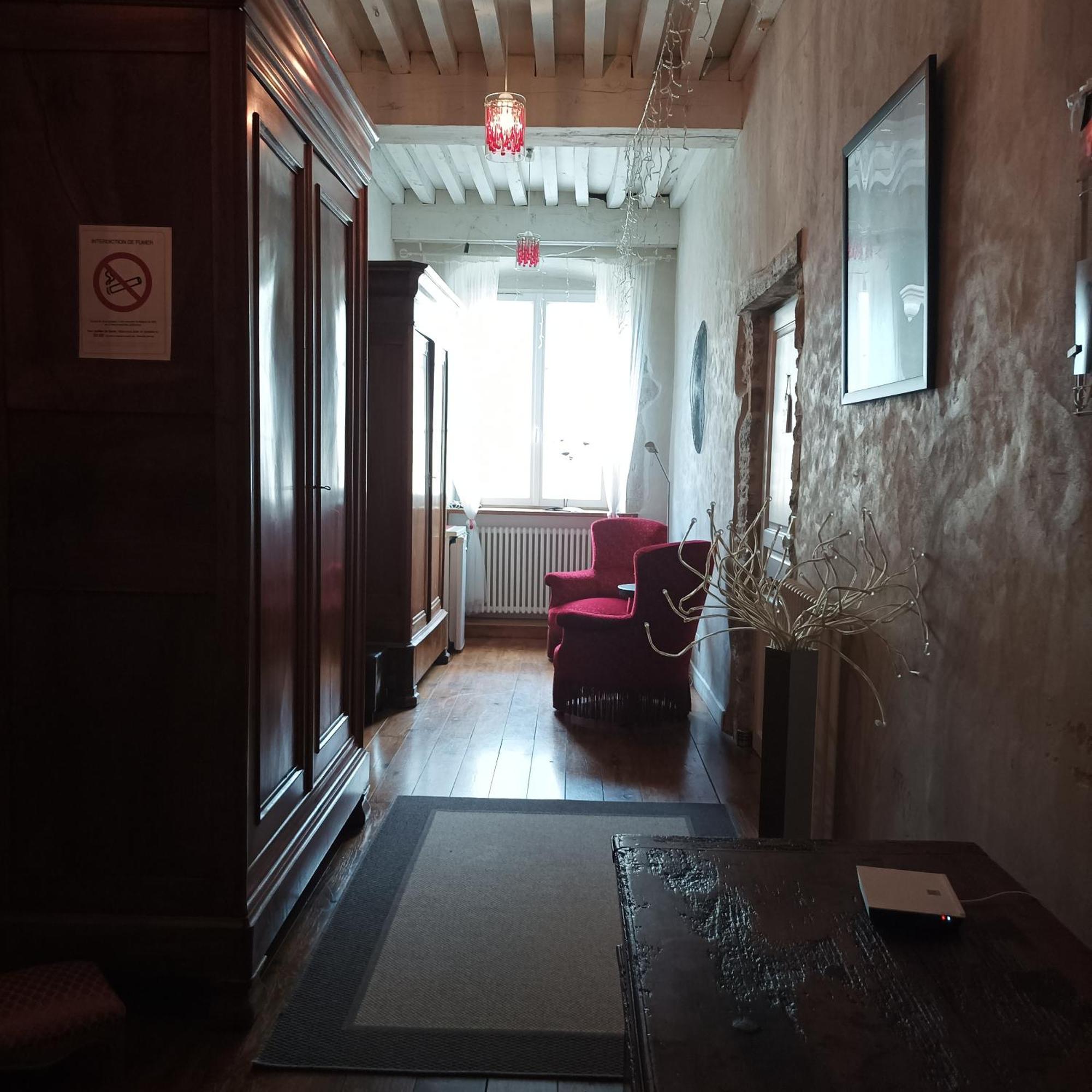 Maison D'Eusebia ชาโต-ชาลง ภายนอก รูปภาพ